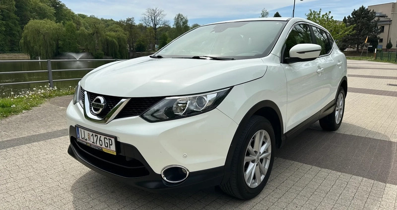 Nissan Qashqai cena 57900 przebieg: 120000, rok produkcji 2017 z Wrocław małe 562